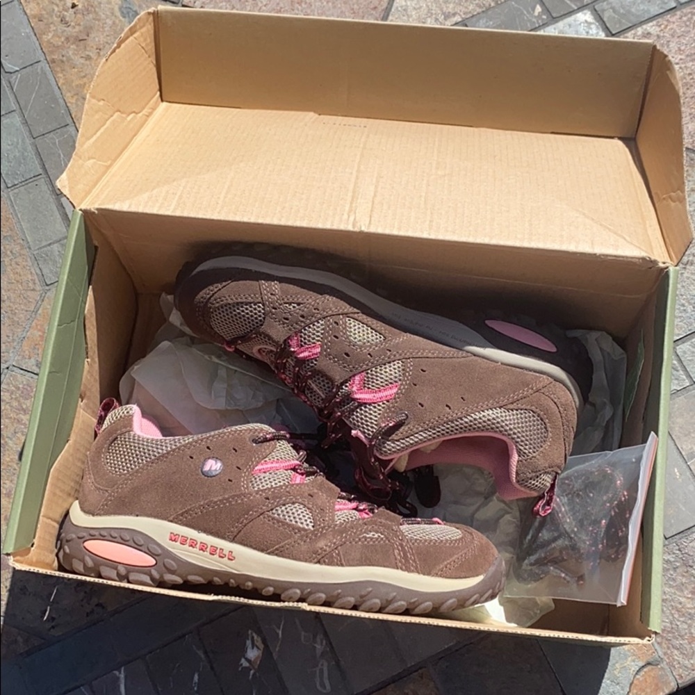 Kids Merrell footwear